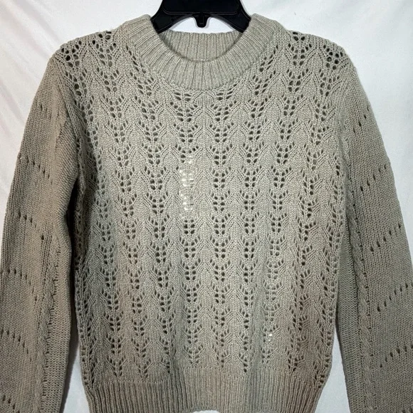 REVOLVE English Factory Eyelet Fuzzy Wool Knit Sweater. Gray. Size Small NWT - Picture 6 of 16